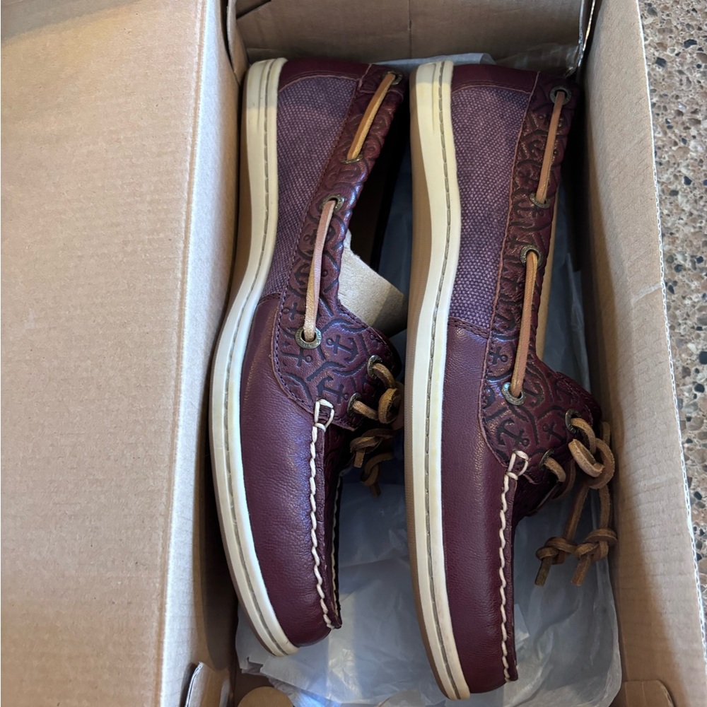 Women’s Sperry Top-sider loafers